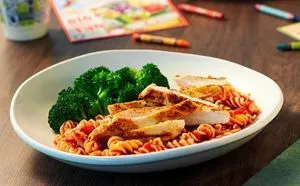 Grilled Chicken with Rotini Pasta & Marinara (Kids)